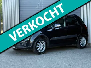Suzuki SX4 1.6 Executive 2e EIG / NAVI / KEYLESS / CLIMA