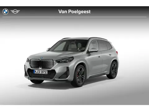 BMW iX1 eDrive20 67 kWh M Sport Edition | M Sportpakket Pro | Innovation Pack | Travel Pack | Trekha