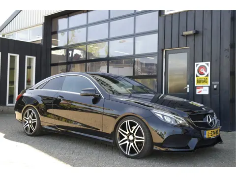 Mercedes-Benz E-Klasse Coupé 200 Prestige Sport Edition | Leder | Camera | Cruise | LED | 19''