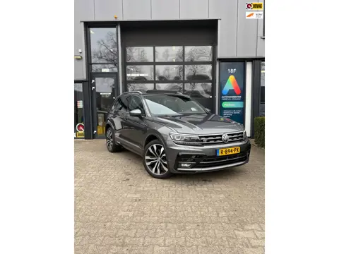 Volkswagen Tiguan 2.0 TSI 4Motion Highline DSG Pano R-line 360 ACT