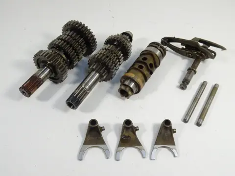 VERSNELLINGSBAK Ducati monster 696 2008 - 2010