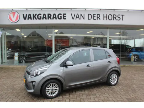 Kia Picanto 1.0-67pk DPi DynamicLine. Kwalitatief erg goed wagen voor jaren zorgeloos rijplezier! Ai