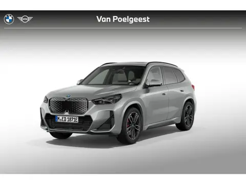 BMW iX1 eDrive20 67 kWh M Sport Edition | M Sportpakket Pro | Innovation Pack | Travel Pack | Trekha