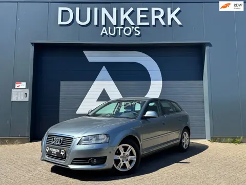 Audi A3 Sportback 1.4 TFSI Attraction | Airco | Stoelverwarming | Parkeersensoren