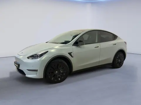 Tesla Model Y Long Range AWD 75 kWh|INCL BTW|AUTOPILOT|INRUIL MOGELIJK|
