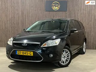 Ford Focus Wagon 2.0 Titanium PDC Automaat Stoelverwarming 17 Inch LM
