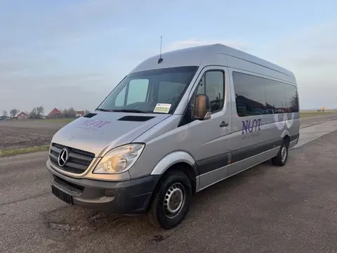 Mercedes Benz Sprinter