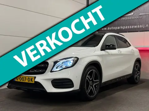 Mercedes-Benz GLA-klasse 180 AMG Pano, Cruise Control, Apple Carplay, Stoelverwarming, LED, Achterui