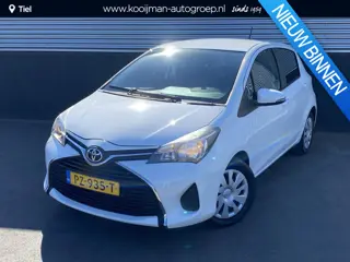 Toyota Yaris 1.0 VVT-i Comfort Nette auto, boekjes compleet, centrale deurvergrendeling, airco, buit