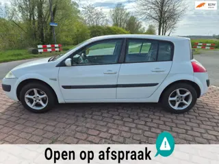 Renault Mégane 1.6-16V Expression Basis