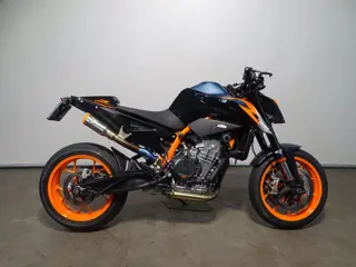 KTM 890 DUKE R (bj 2023)
