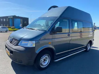 Volkswagen TRANSPORTER 2006 * 2.5 TDI * BUSCAMPER * L2H3 * HOOGDAK * EURO 4 * APK !!