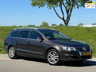 Volkswagen Passat Variant 3.2 V6 Highline 4M | DSG | Stoelverwarming | elek. Stoelen | Half Leer | N