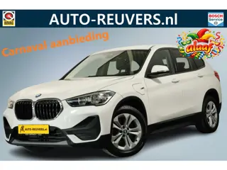 BMW X1 xDrive25e / Navigatie / DAB (bj 2022, automaat)