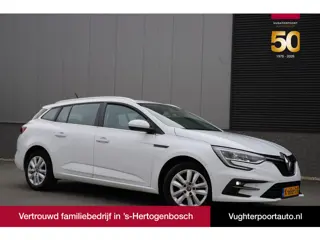 Renault Mégane Estate 1.3 TCe/H6//Nw.model/LED/Camera/Carplay/Trekhaak/Cruise