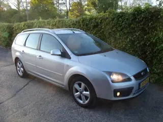 Ford Focus Wagon 1.8-16V Ambiente Flexifuel RECENT NWE APK AIRCO TREKHAAK