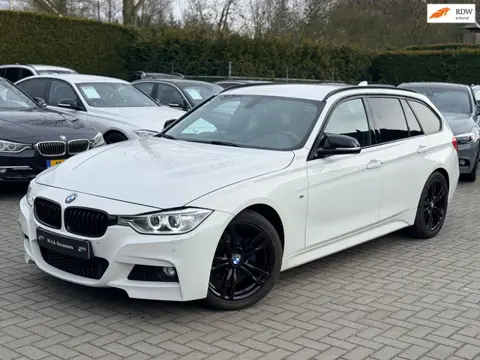 BMW 3-serie Touring 316i M Sport Edition|Nieuwen Ketting + Klepseals|Nieuwe 18 inch|Navigatie|Stoelv