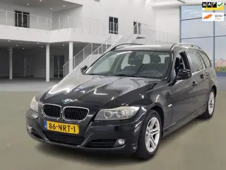 BMW 3-serie Touring 318i Business Line