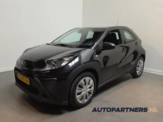 Toyota Aygo X 1.0 VVT-i MT Play Apple Carplay/Android Auto -  Adaptive Cruise - Achteruitrijcamera