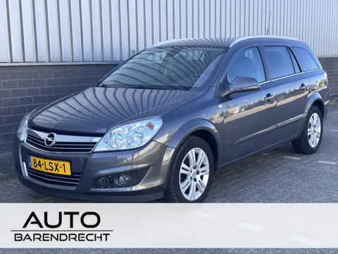 Opel Astra Wagon 1.6 Cosmo Automaat | Leder bekleding | Nieuwe APK