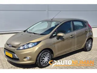 Ford Fiesta 1.25 Limited Winterpakket/trekhaak