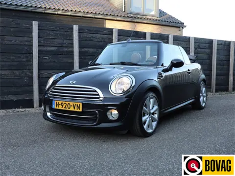 MINI Cabrio 1.6 Cooper Chili leder, cruise, bluetooth