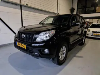 Toyota Land Cruiser 3.0 D-4D LX Grijs kenteken