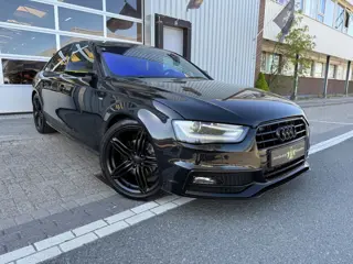 Audi A4 Limousine 1.8 TFSIe Edition ECC/PDC/NAVI/LMV19/LEER