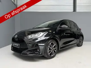 Toyota Yaris 1.5 Hybrid Dynamic Dealer-Onderhouden|Carplay|Led|Winterpakket|Adaptieve Cruise