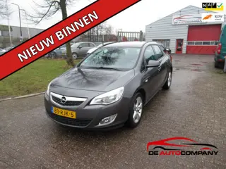 Opel Astra Sports Tourer 1.4 Turbo Edition - Zeer nette auto