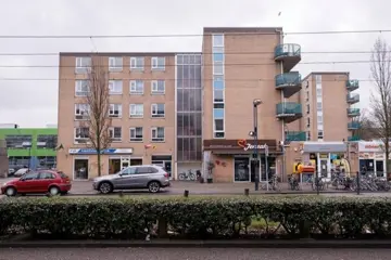 Woning aan de Tussen Meer te Amsterdam