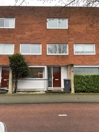 Woning aan de Nilda Pintostraat te Amsterdam