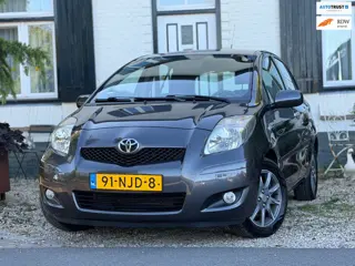Toyota Yaris 1.3 VVTi Aspiration|Clima|Cruise|Trekhaak|Nette auto!