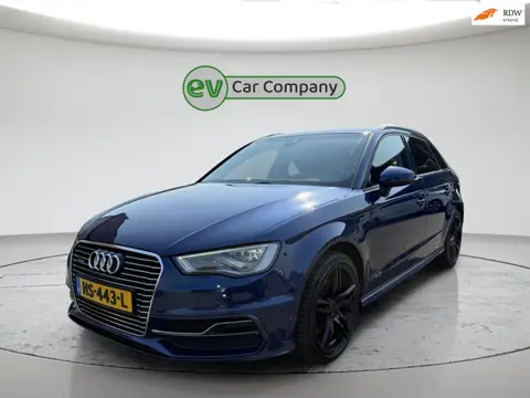 Audi A3 Sportback 1.4 e-tron PHEV Ambition Pro Line plus | Panoramadak | Sportstoelen | Dealer Onder