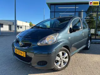 Toyota Aygo 1.0-12V Aspiration Green Navigator