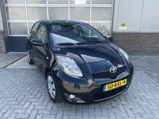 Toyota Yaris 1.3 VVTi Aspiration (bj 2011)