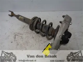 Audi A4 2001-2008 Veerpoot voorzijde