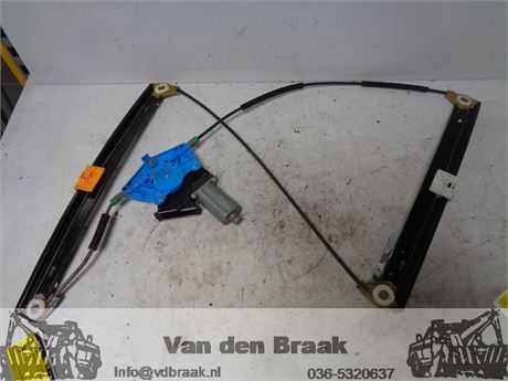 Audi A4 2001-2008 Electrisch raammechaniek links voor