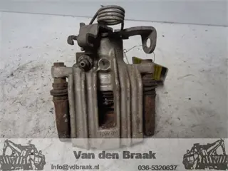 Audi A4 2001-2008 Remklauw links achter