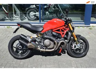 Ducati Tour Monster 1200 S