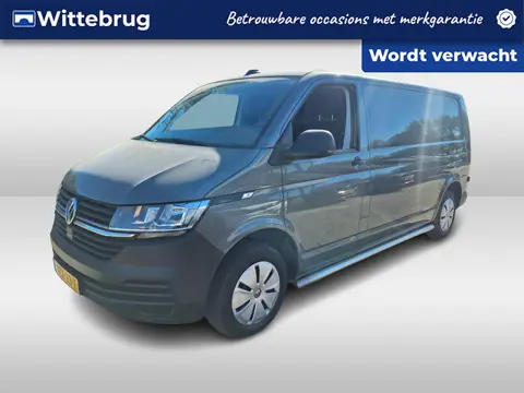 Volkswagen Transporter 6.1 - 2.0 TDI L2H1 28 Eco Business Navi by App /  Trekhaak / PDC
