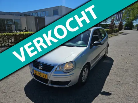 Volkswagen Polo 1.4-16V Trendline Nieuwe apk