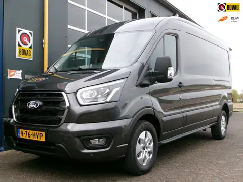 Ford TRANSIT 350 2.0 TDCI L3H2 RWD AUTOMAAT LIMITED 3500KG TREKKEN CAM360 NAV TEL BLIS LMV BANK TREK
