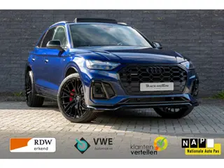 Audi Q5 50 TFSI e S edition Competition Panoramadak Blue & Black
