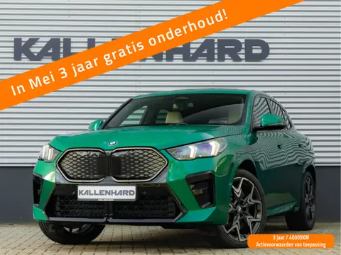 BMW iX2 eDrive20 - M-Sport Pro - M Compound Rem - Trekhaak - Memoryzetel - Head-up