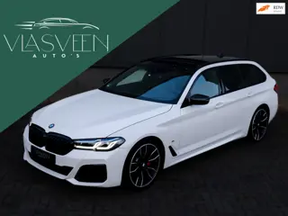 BMW 5-serie Touring 520i High Executive M-Sport/Panorama/Lee