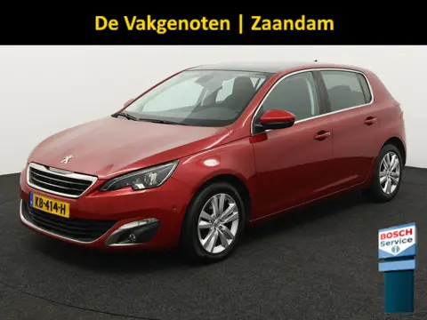 Peugeot 308 1.2 PureTech Allure automaat, trekhaak, pano dak, navi, cruisecontr, airco, pdc, achteru