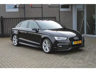 Audi A3 Limousine 1.4 TFSI CoD Ambition Pro L. S Line 2x NL Auto!!