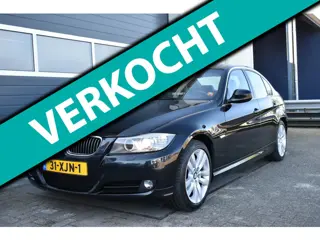 BMW 3-serie 320i Luxury Line