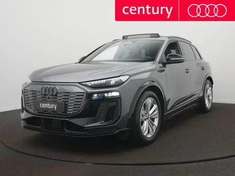 Audi Q6 e-tron S edition 83 kWh | S Line | B&O | luchtvering | panoramadak | trekhaak | 21"